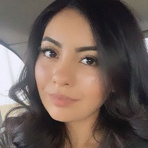 Meet your Posher, Salma